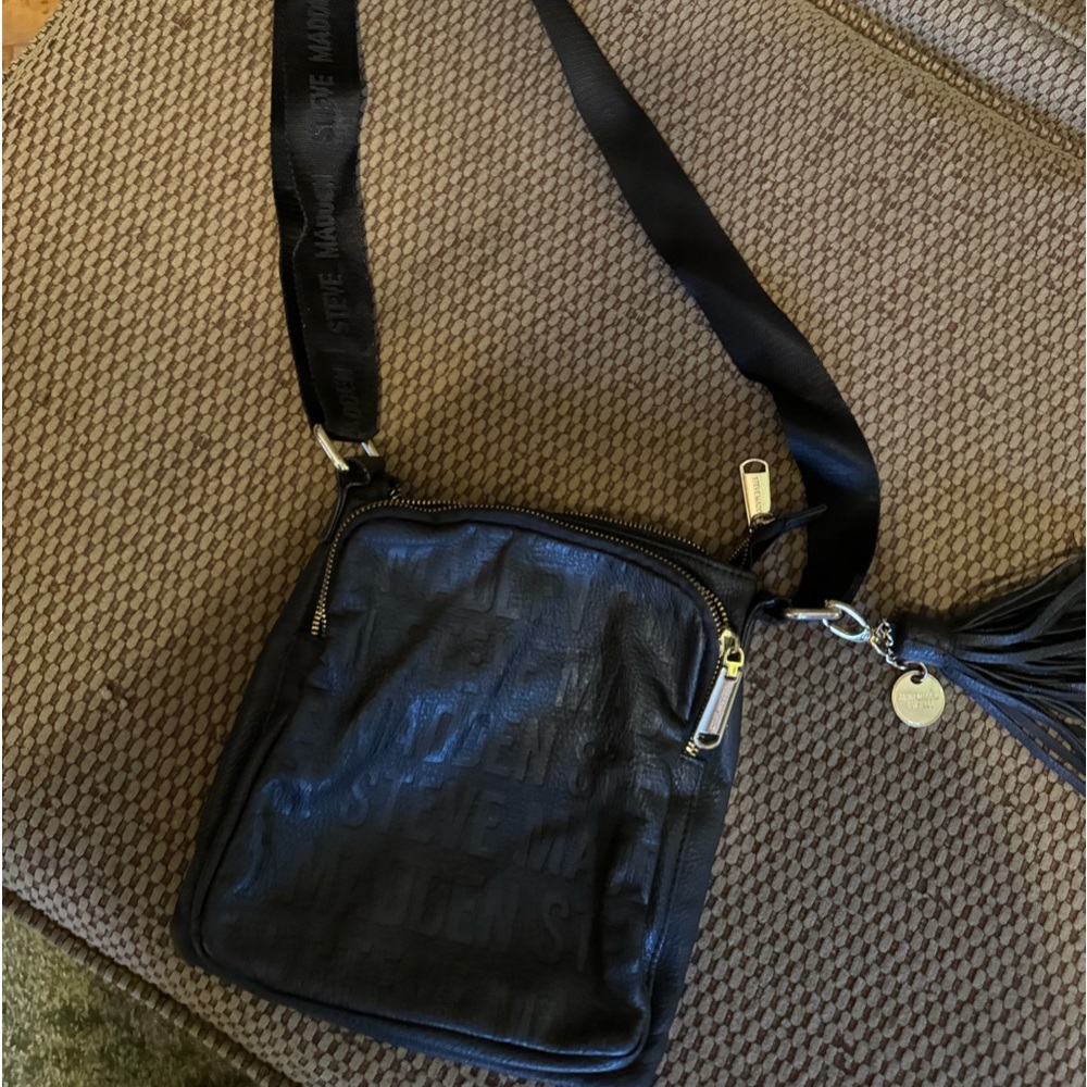 Steve Madden crossbody bag.